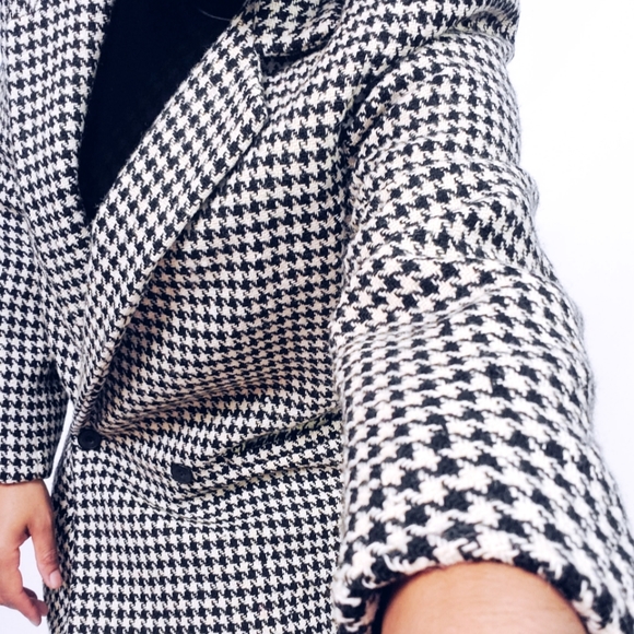 Houndstooth Coat - Picture 5 of 12